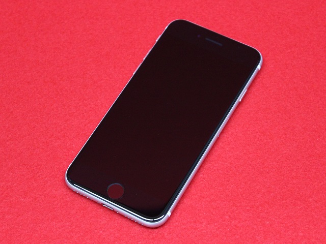 iPhone SE (第2世代) 64GB ホワイトの商品画像